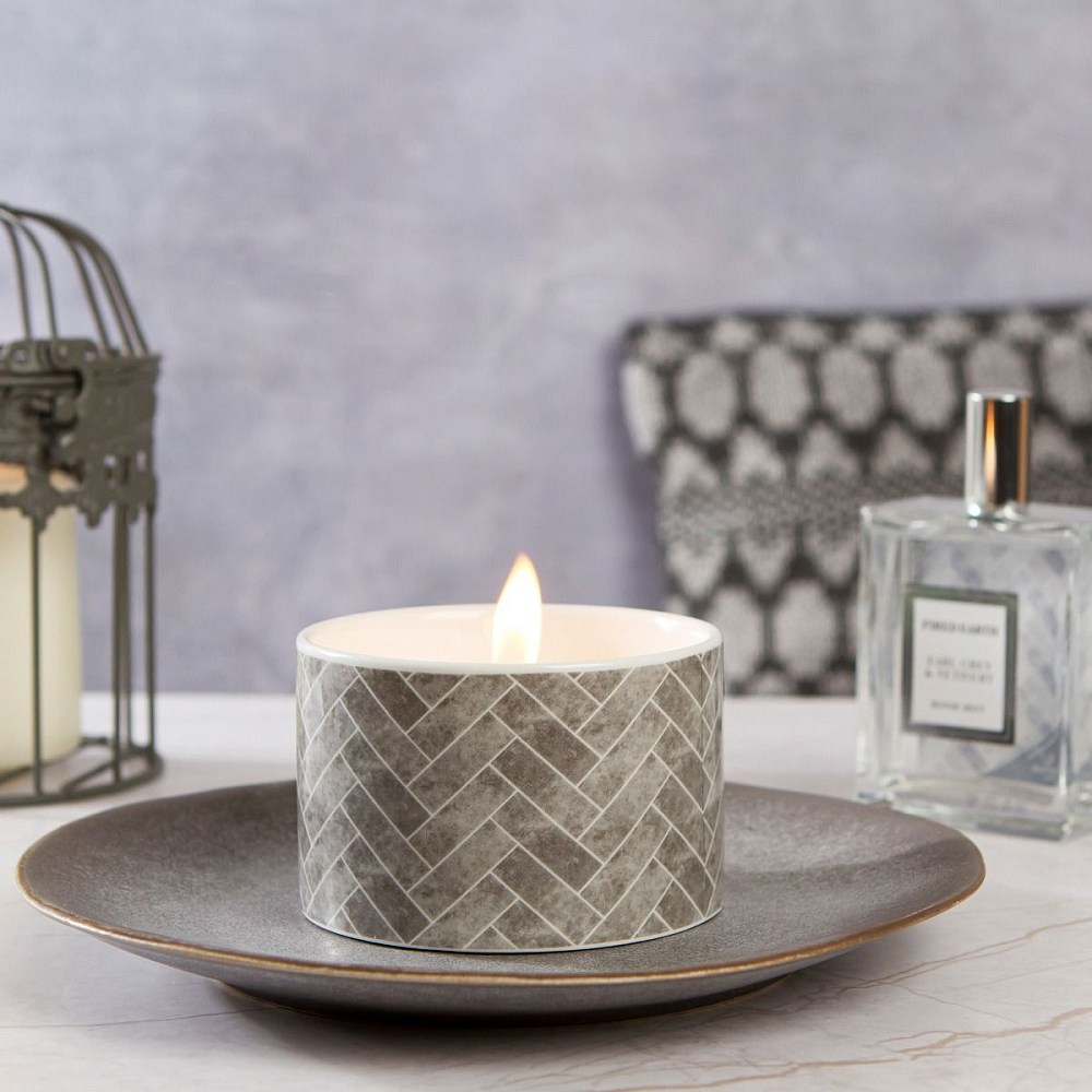 Чай с бергамотом и ветивером Wax Lyrical свеча в керамике сред.  