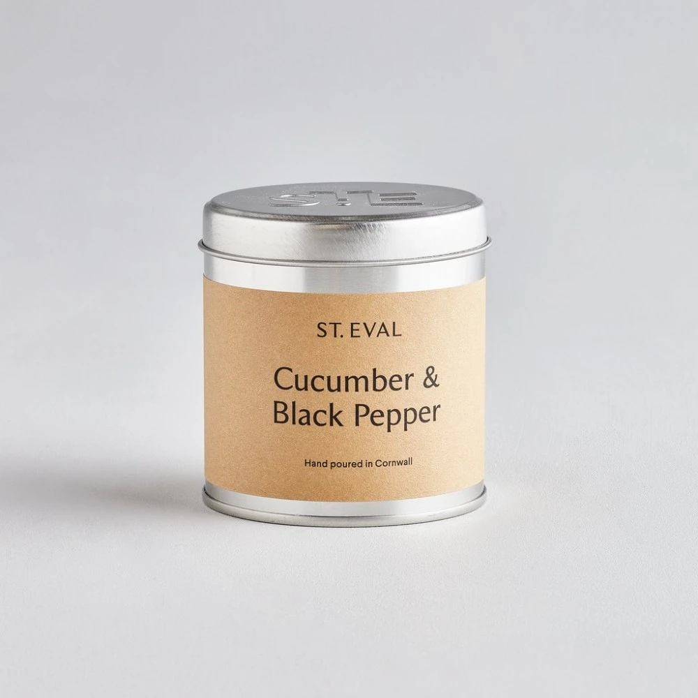 Огурец и черный перец St Eval candle в металле  